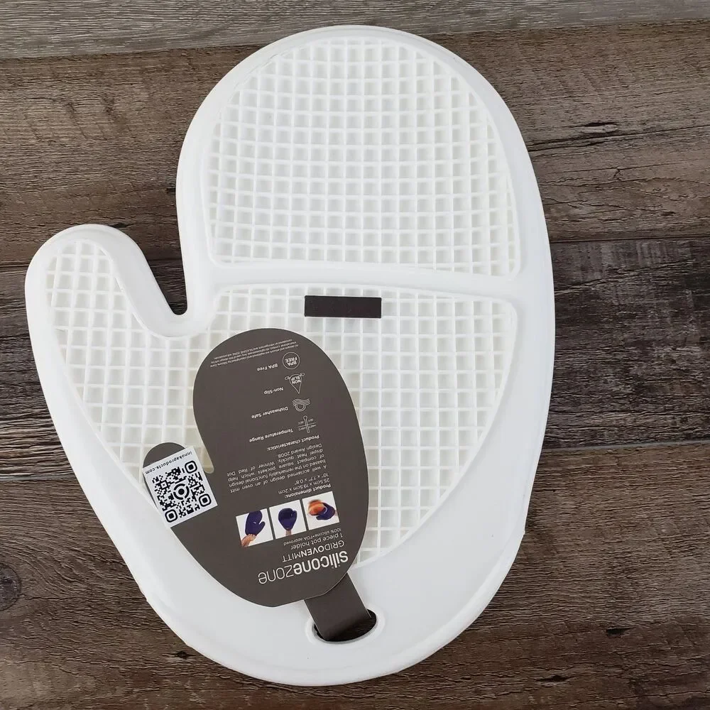 Silicone Zone Heat Resistant Oven Mitt Pot Holder Soft Cell Grid NWT White